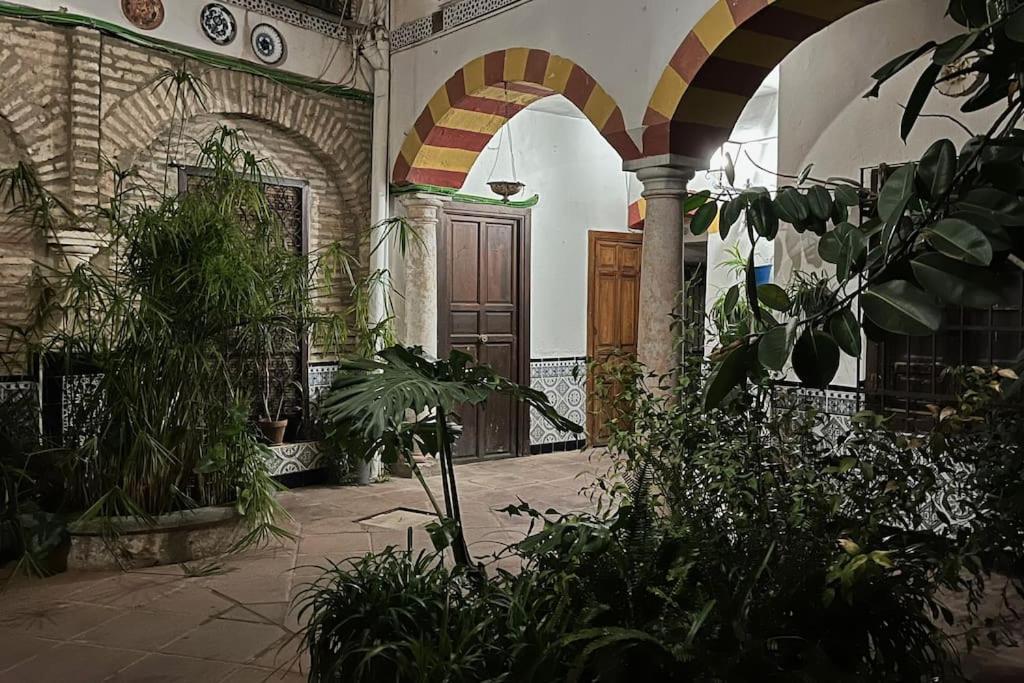 Patio De La Corredera Apartment Cordoba Luaran gambar